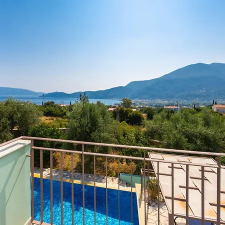 Pinelopi Καραβόμυλος