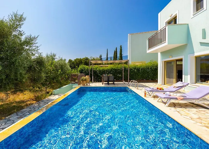 Pinelopi Villa *